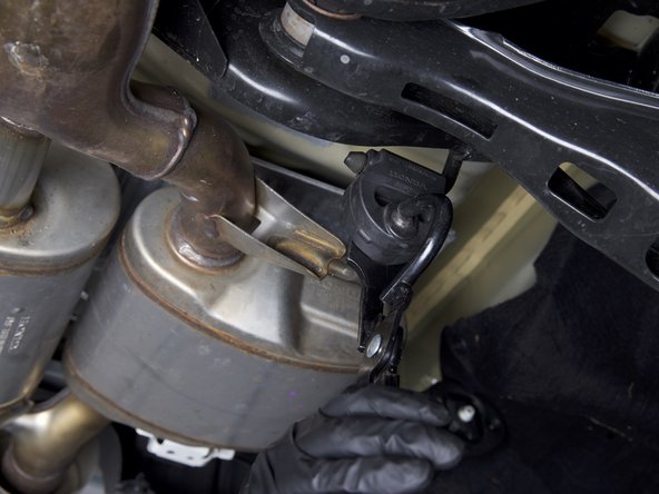 There are four exhaust hangers on the rear section.