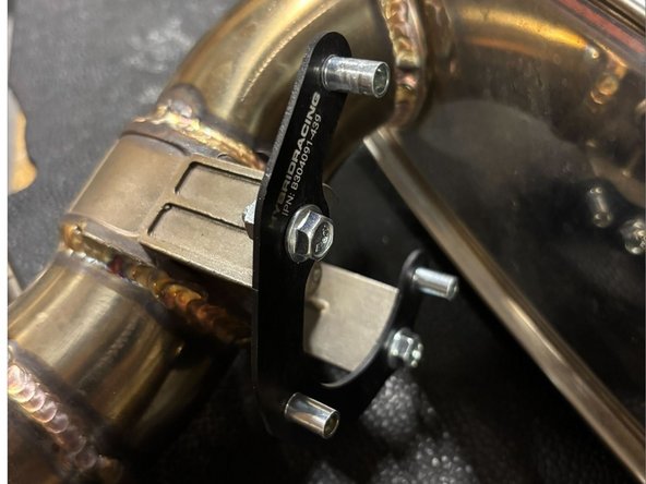 If you do NOT want to use the stand alone valve motor and harness, you can use the supplied bracke to install the OEM Honda valve motor to the Hybrid Racing muffler.