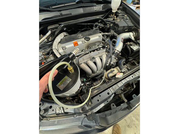 If you have not bled a Clutch system before, this is a tedious process and will take at least 30 minutes to complete.