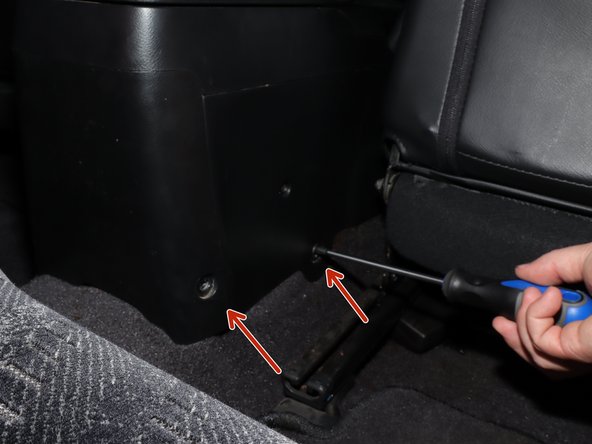 There are 2 on each side. Remove all of them.