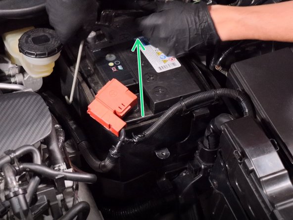 Remove the battery insulation.