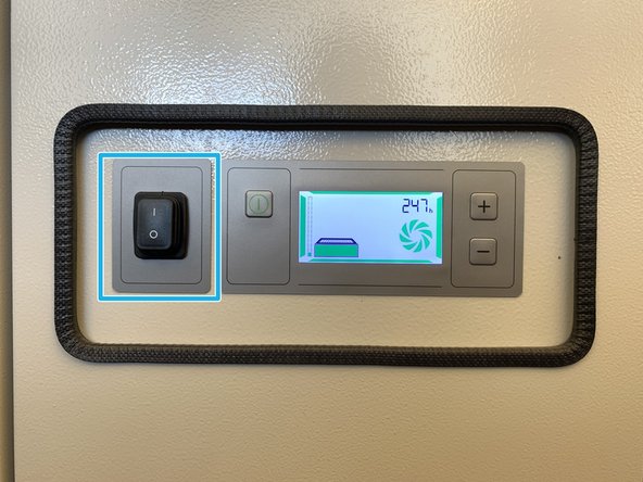 After you have checked your settings and  positioning, and are ready to begin cutting, close the cover of the machine.