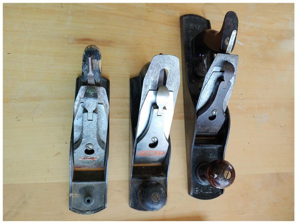I will compare 3 planes here: They are all 3 made by Stanley at different times. I chose Stanley planes because most planes are modeled after them. They are not the only good brand!