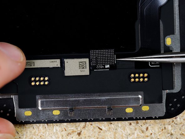 Please note we're not soldering an IC to this tag on flex to increase the visibility of the next steps however the steps are exactly the same with an IC fitted.