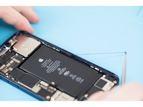 If you've decided not to apply a waterproof adhesive, continue re-fitting your new screen by following these steps backward. However, we do highly recommend re-fitting the waterproof adhesive.