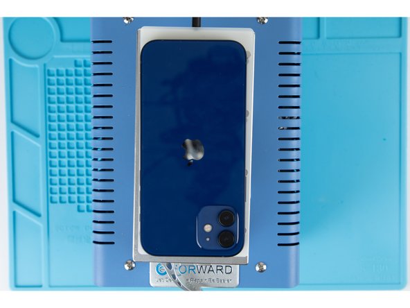 We're heating our iPhone at 100 degrees celcius using the Forward FW-360 heater. If you don't have a suitable heater, you can purchase yours here.