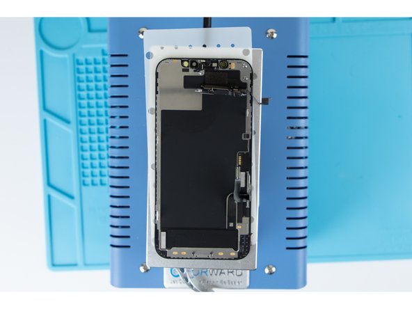 Heat the display at 100 degrees for a maximum of 1-2 minutes.