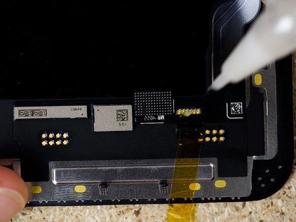 Align the tag on flex with the solder pads on the screen.