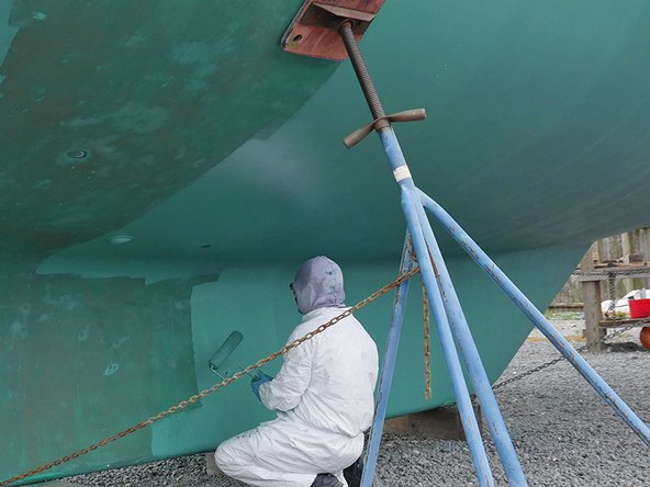 Thinning: Spartan doesn't require thinning, but you can add 5-10% (6-12 oz. per gallon) thinner. Brush/Roll Application: Thin with TotalBoat Special Brushing Thinner 100. Spray Application: Thin with xylene.