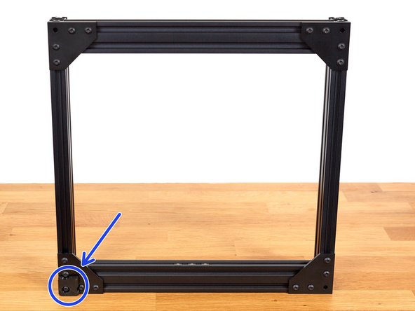 Move the assembly in vertical position with the 3D printed foot on the bottom left.