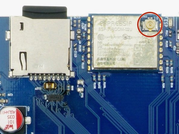 The antenna connector is quite a tight fit, and is not intended for frequent connecting/disconnecting!