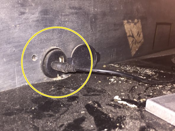 Ensure that the touch plate is plugged into its receptacle on the side of the machine