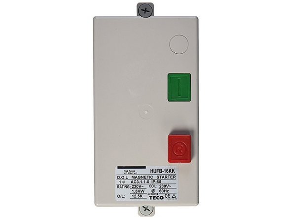 Press the power off button on the power switch to shut off the machine.