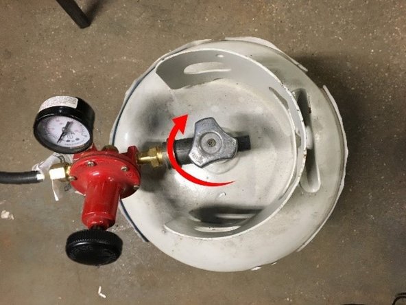 Turn the propane main valve clockwise 1/4 turn to shut off propane.