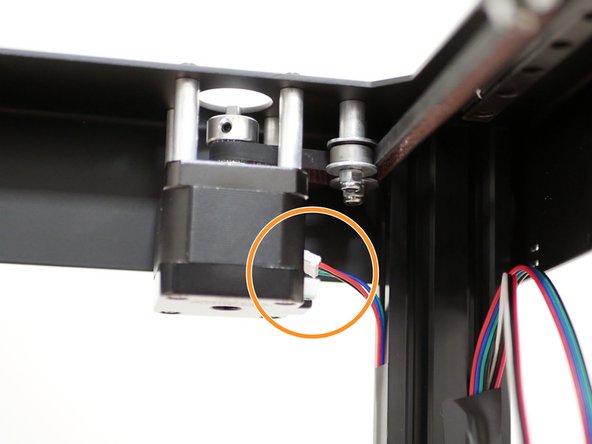 Disconnect the cables from the X/Y motors.