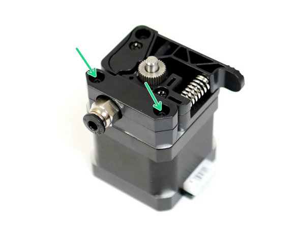 Fix the Coupling Bracket onto the motor with two M3 x 16mm bolts.
