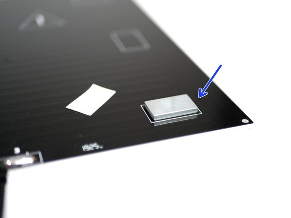 The included magnets are very strong and should be handled with care. Magnets are also brittle and should never be slammed together. Keep clear of metal objects. Always slide a magnet to separate it from a surface.