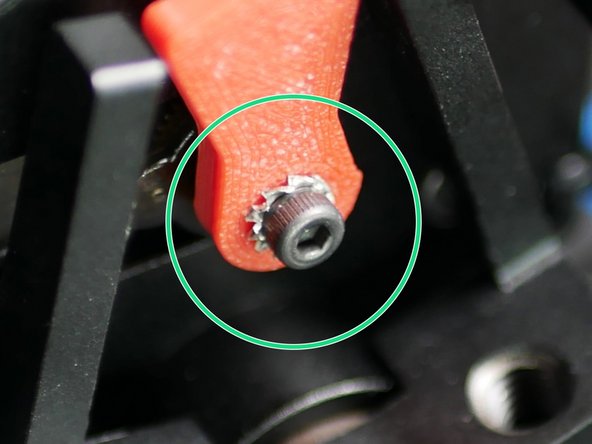 Install the servo arm vertically like shown.