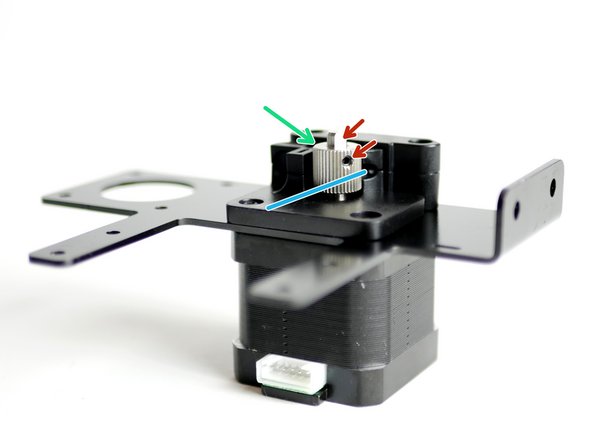 Align the drive gear so that it runs with the filaments path.