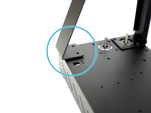 Fix the support pillar to the base.