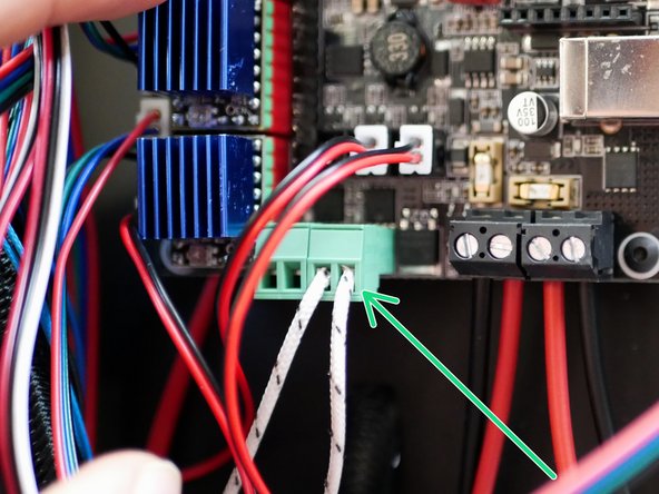 Connect the Hotend heater to the control board.