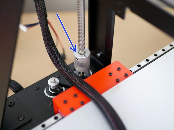 Next fix the coupling to the z-motor shaft.
