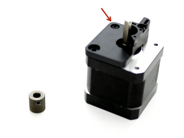Fix the backplate to the motor with an M3 x 6mm bolt