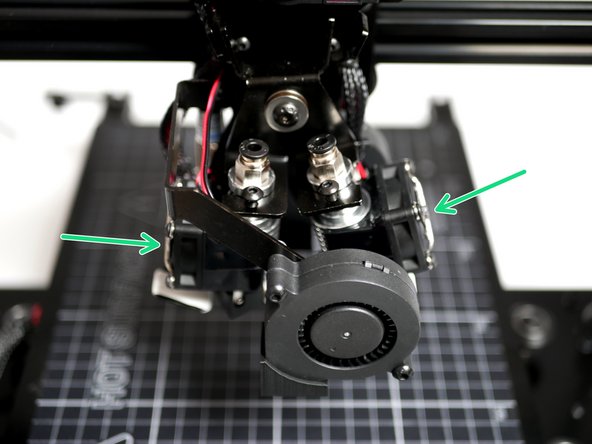 Check that both of the Hotend fans are spinning.