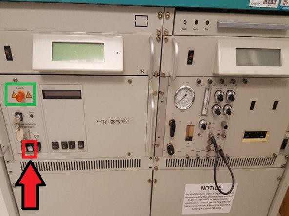 Turn off the X-rays by pressing the Close button. Verify the green Closed  icon now appears on the computer screen and the red light in the X-Ray chamber is off.