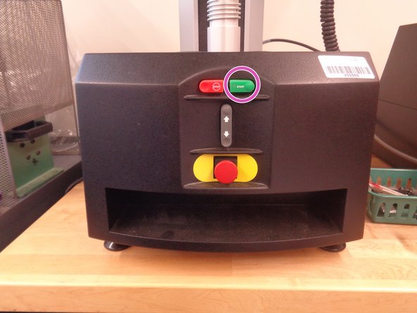 Start test by pressing the green button.