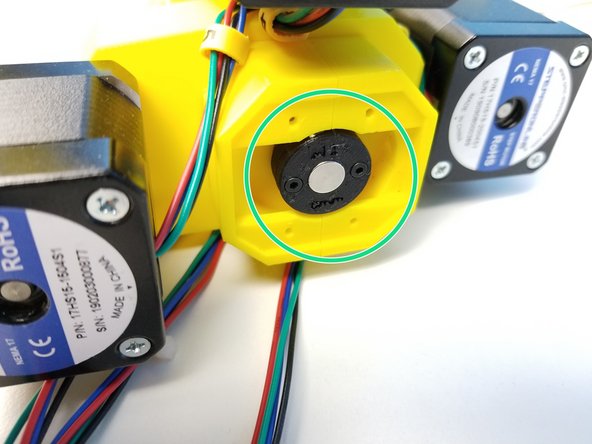 Partially screw in M2x6mm Screws in the Magnet Holder