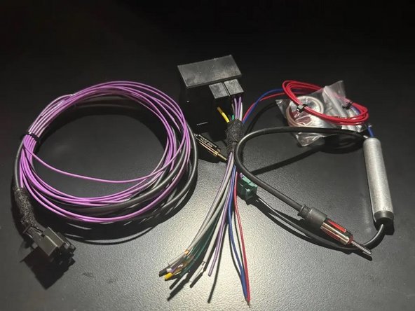 907RADREP Radio Replacement Kit for Sprinter (W907) Installation Instructions