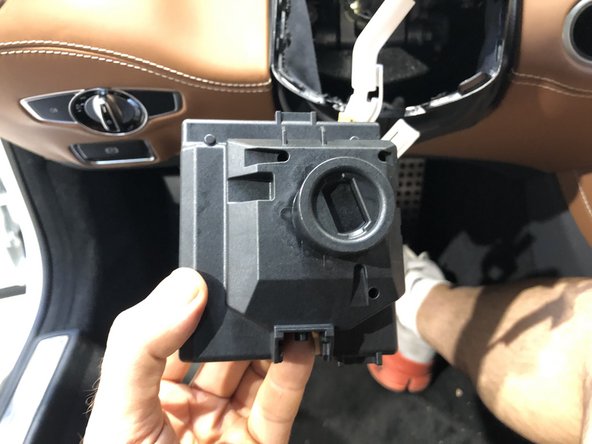 Remove EIS through steering wheel cavity