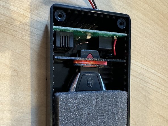 Insert key in key box as shown in picture. The key must be in the positioning shown in the picture.