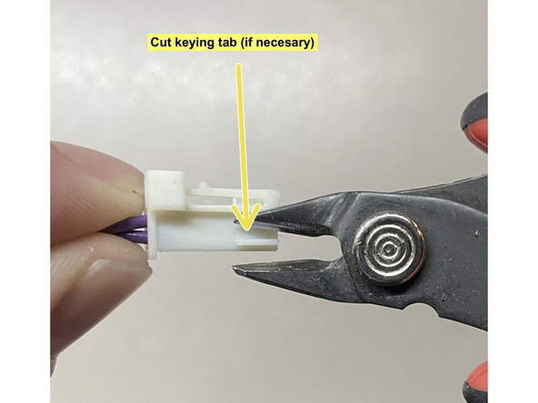 Plug provided 2 pin CAN plug into the distribution block.