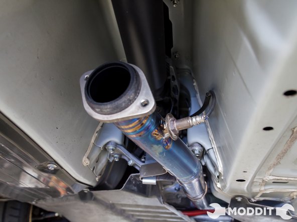 After checking the donut gasket for any damages, you are ready for the installation of the Tomei exhaust system.