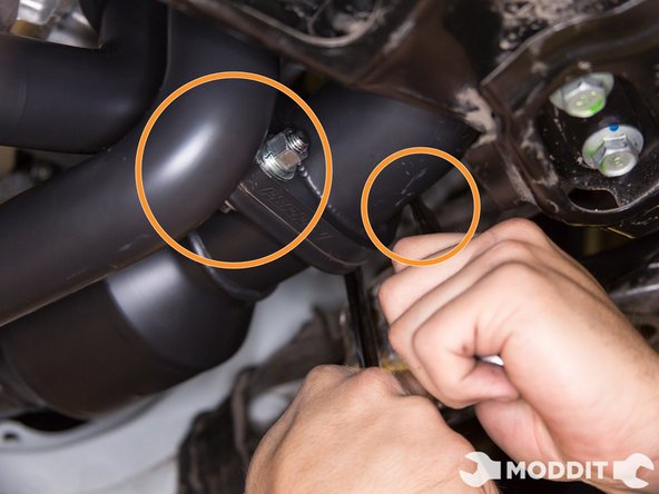 Once all 4 bolts and 2 gaskets are in place, you can start bolting and tightening everything together.