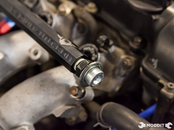 The fuel pressure regulator contains the gauge and will need creative mounting to become usable.