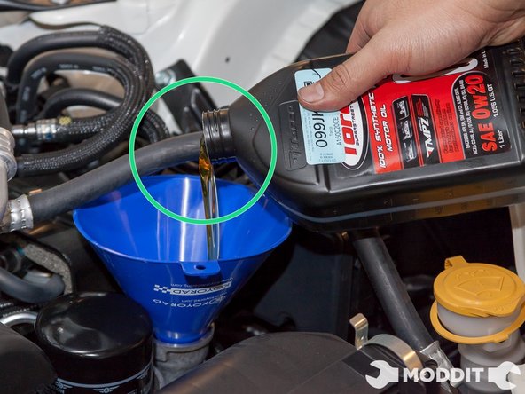 DO NOT over tighten the filter however as it may become deformed and ultimately leak out all over the place.