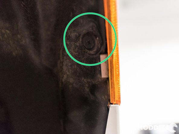 Be aware, one of the clips is located behind the reflector. If you do not pull it out, you might end up ripping something.