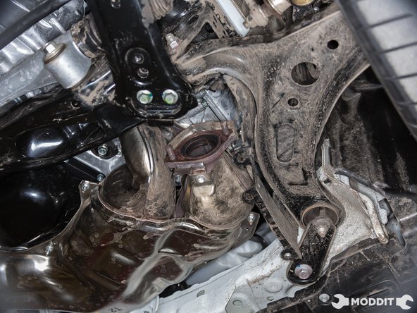 After removing the under trays and the 2 exhaust components, you are now ready to tackle the header. Be sure to confirm that you are able to remove the o2 Sensors because you shouldnt continue without removing them.