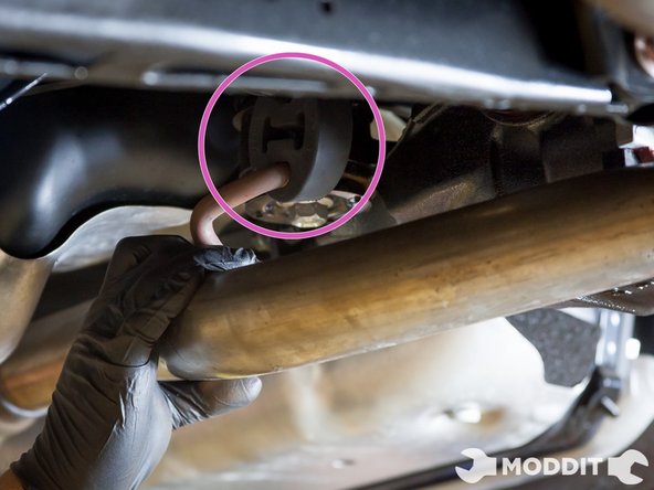 Having an extra hand here would make it a lot easier here.