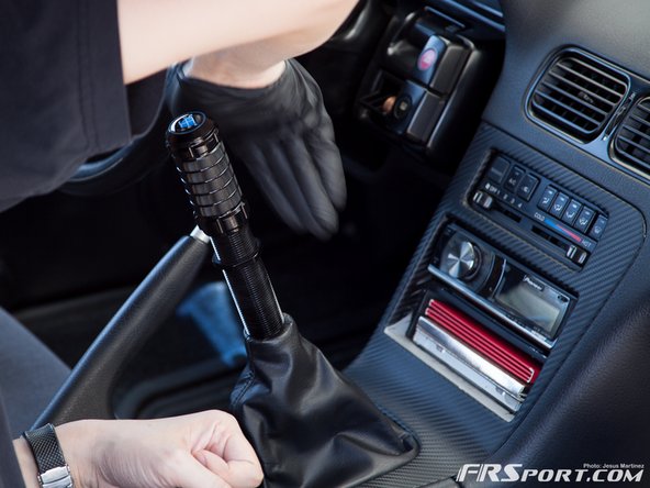 We took images of us shifting it in a few different speeds just so you can tell what it would look like in action (again this could vary depending on seating position, posture, use of a short shifter etc.).