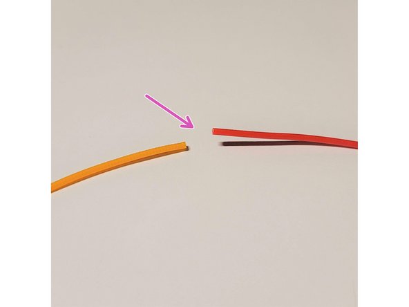 Brittle splices - This occurs when the filament is weak at the point of the splice. When applying a small amount of pressure, the splice snaps or breaks apart. A strong splice is malleable and can bend and act as if it were a single strand of filament without issue.
