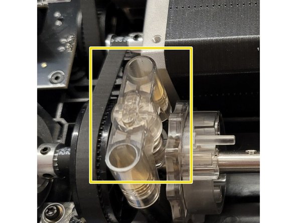 Next, place the spring in the middle.