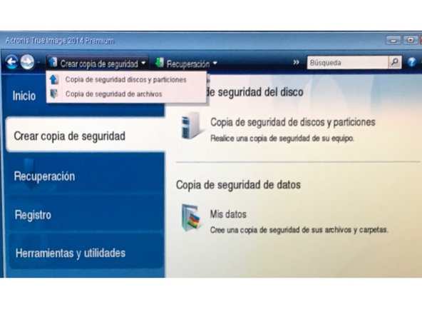 “Crear copia de securidad discos y particiones...”