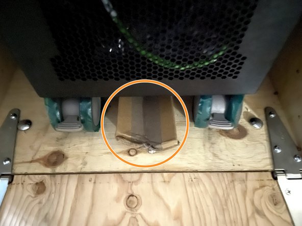 Remove additional packing material from under the Discovery Fast Start Unit.  Appearance may vary.