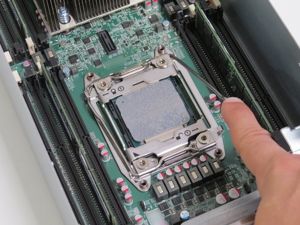 Unlatch the 'unlock' retention lock first.