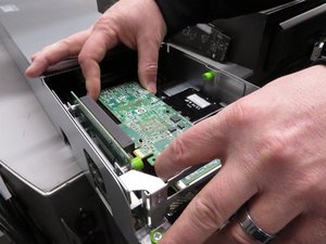 Installing the RAID Controller