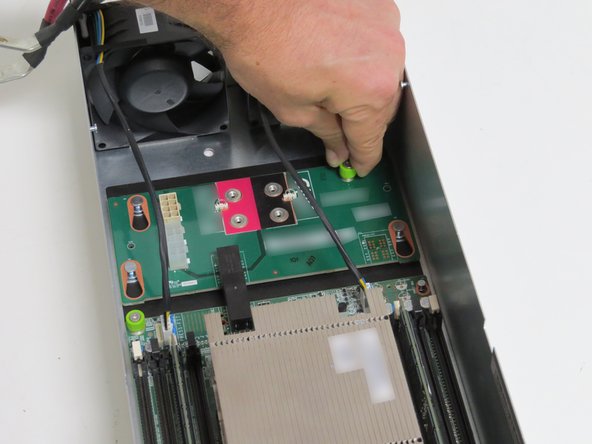 Tighten (1) thumbscrew.